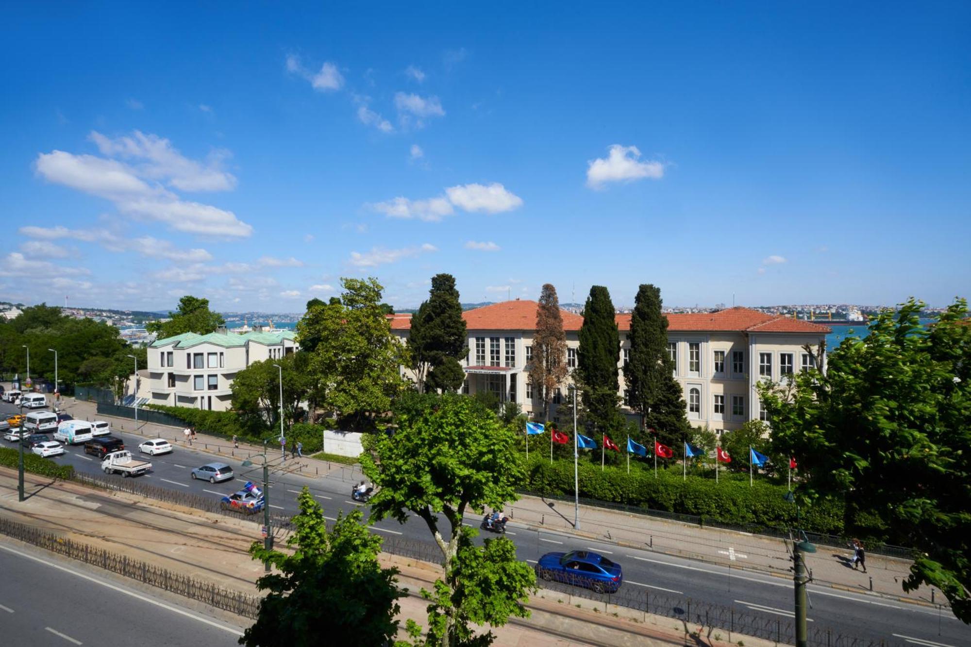 Metropolitan Hotels Bosphorus - Special Category Istanbul Ngoại thất bức ảnh