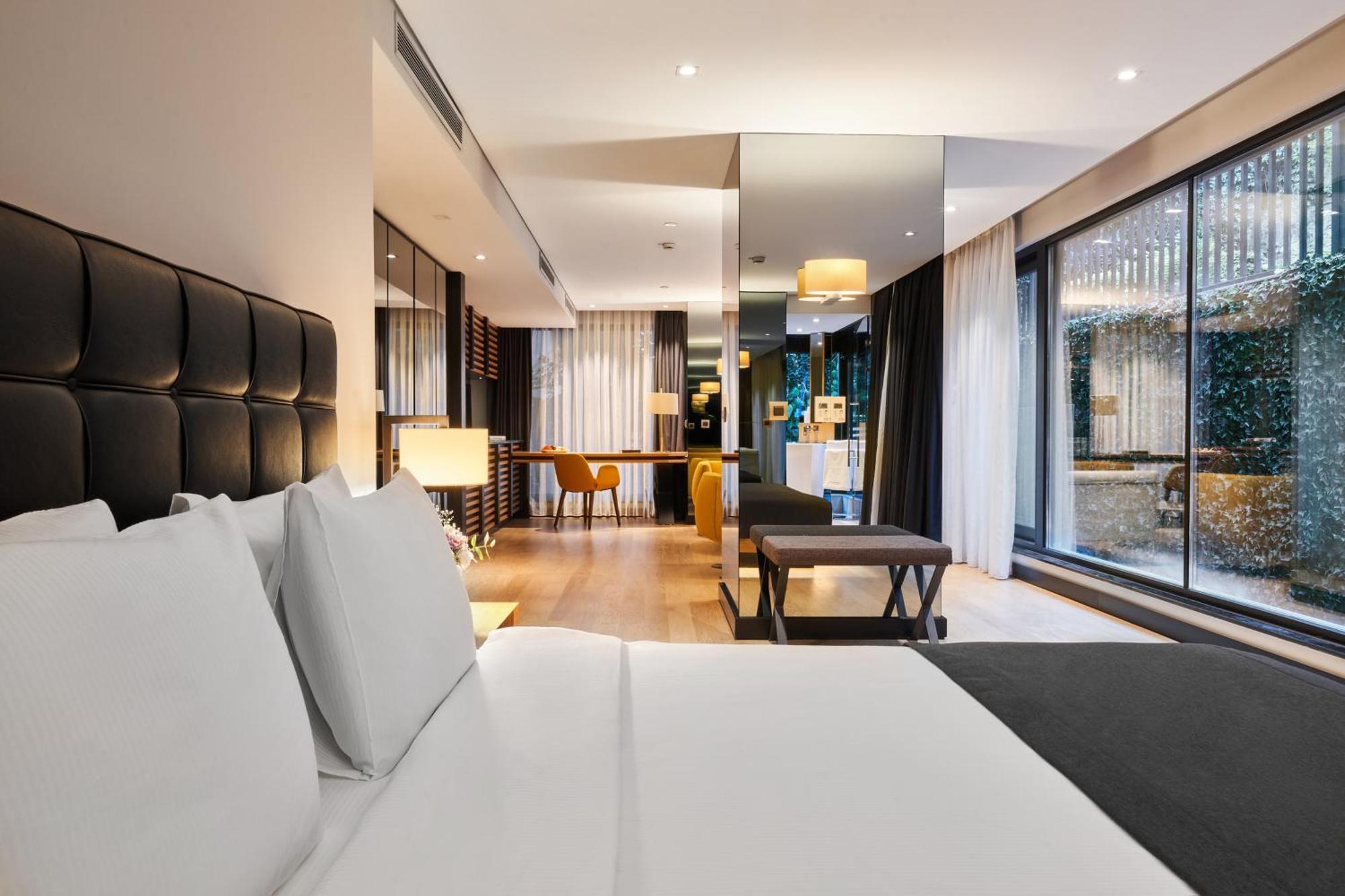 Metropolitan Hotels Bosphorus - Special Category Istanbul Ngoại thất bức ảnh