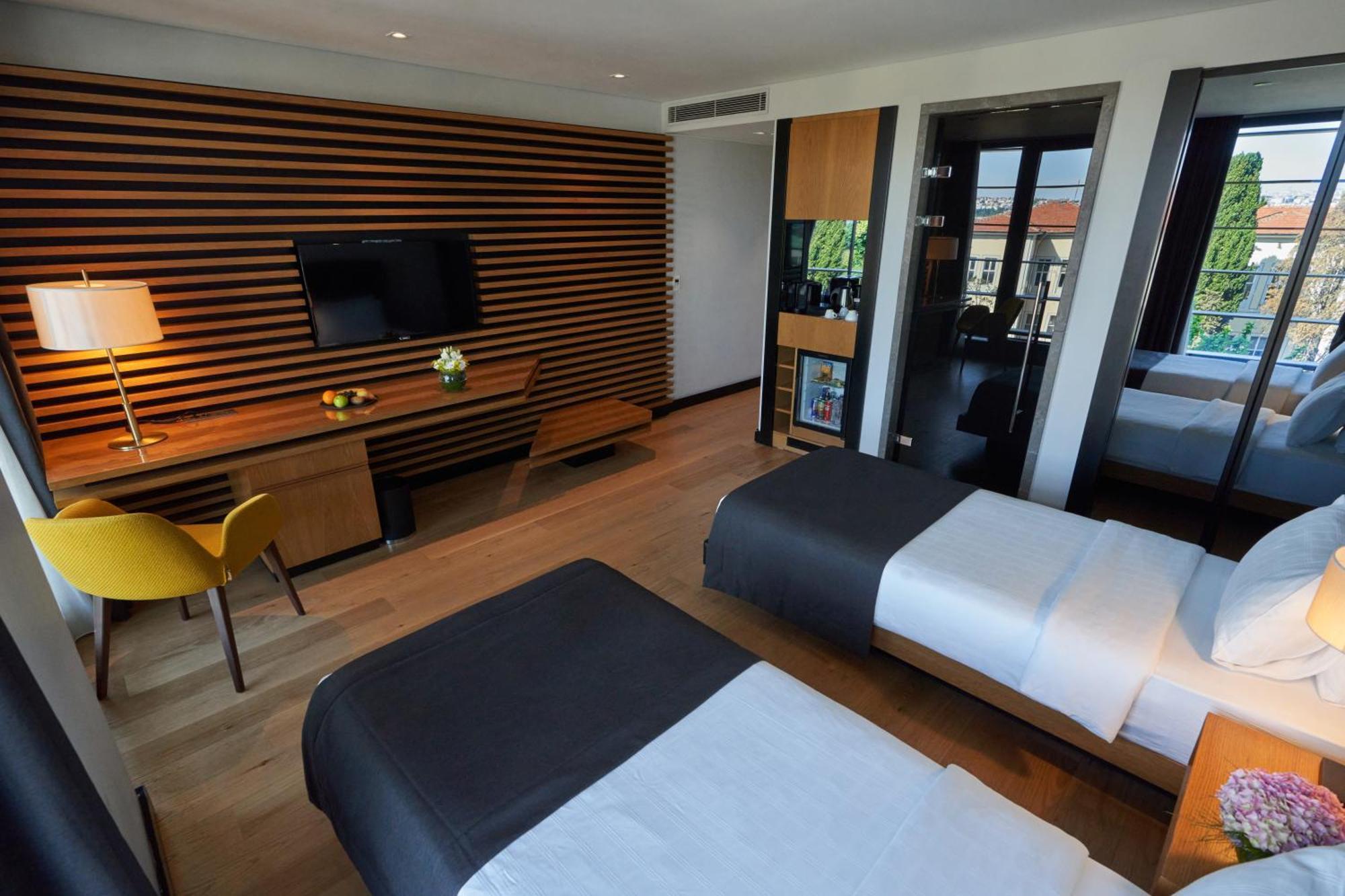 Metropolitan Hotels Bosphorus - Special Category Istanbul Ngoại thất bức ảnh