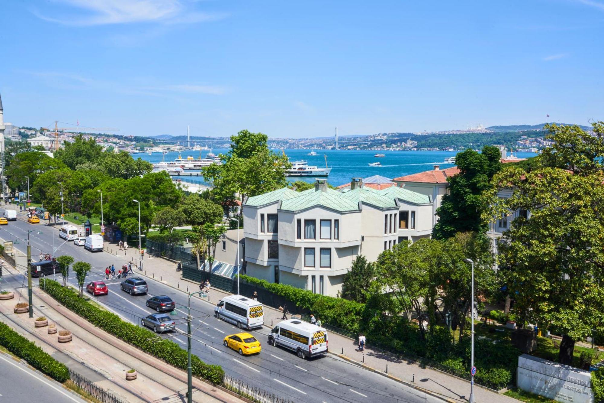 Metropolitan Hotels Bosphorus - Special Category Istanbul Ngoại thất bức ảnh