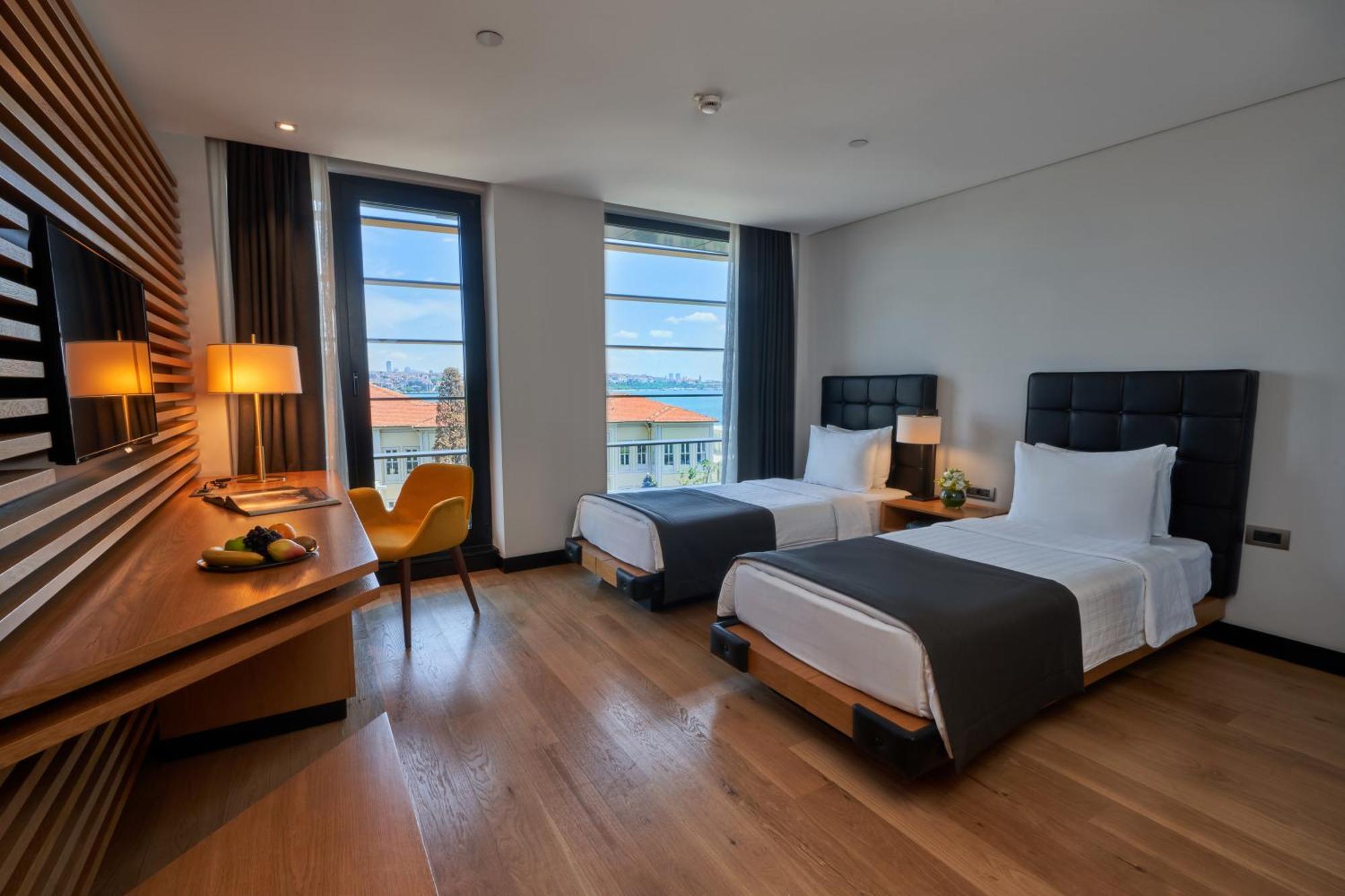 Metropolitan Hotels Bosphorus - Special Category Istanbul Ngoại thất bức ảnh