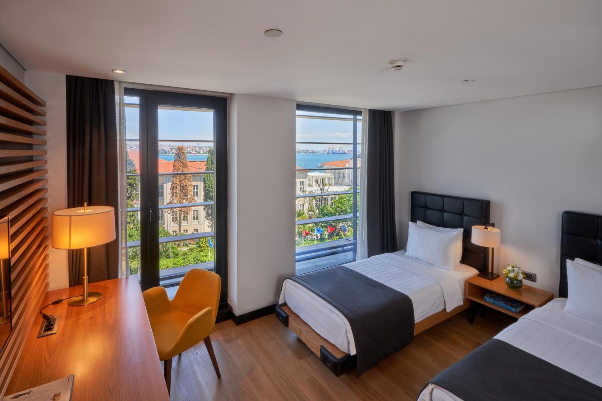 Metropolitan Hotels Bosphorus - Special Category Istanbul Ngoại thất bức ảnh