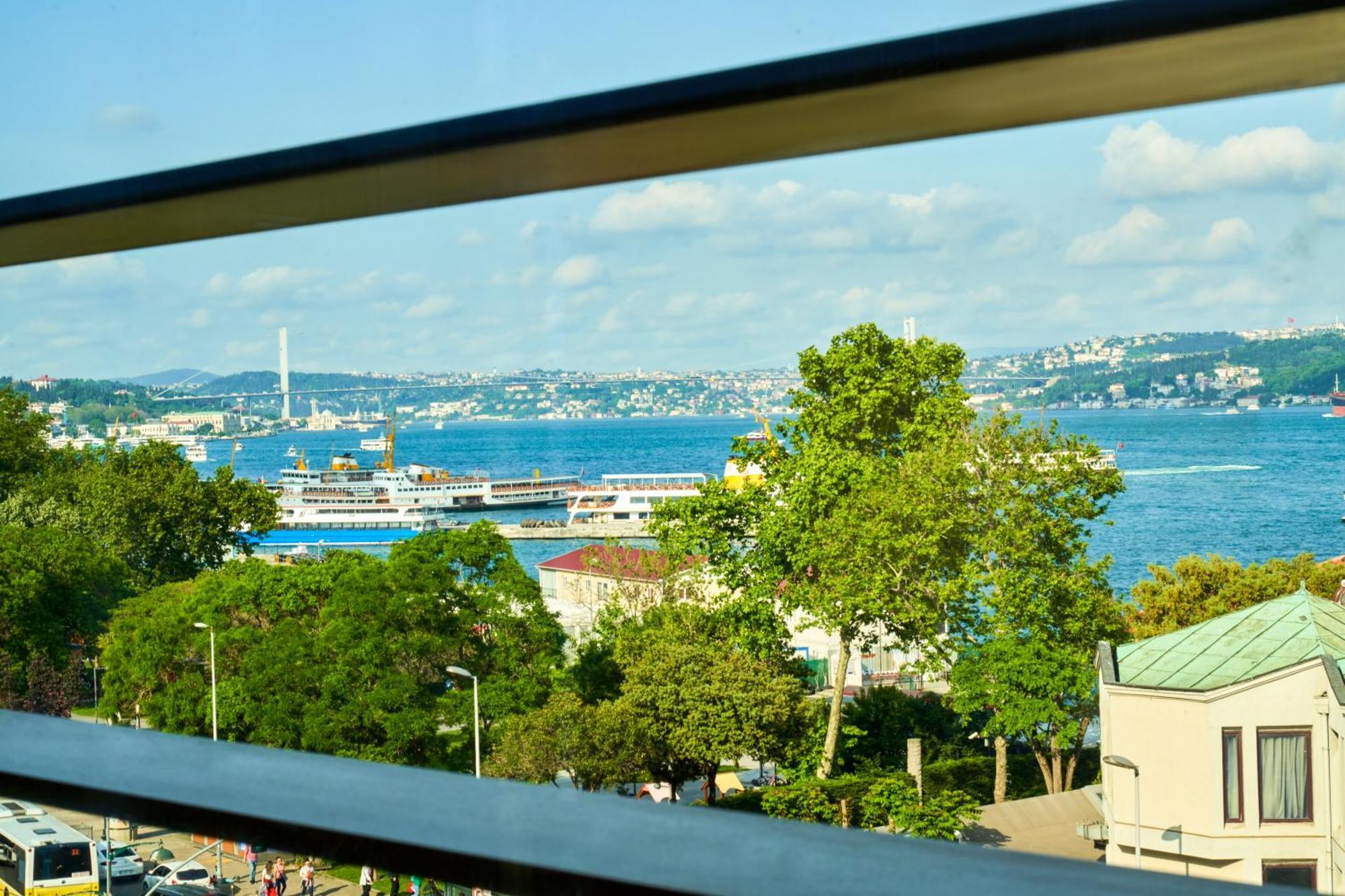 Metropolitan Hotels Bosphorus - Special Category Istanbul Ngoại thất bức ảnh