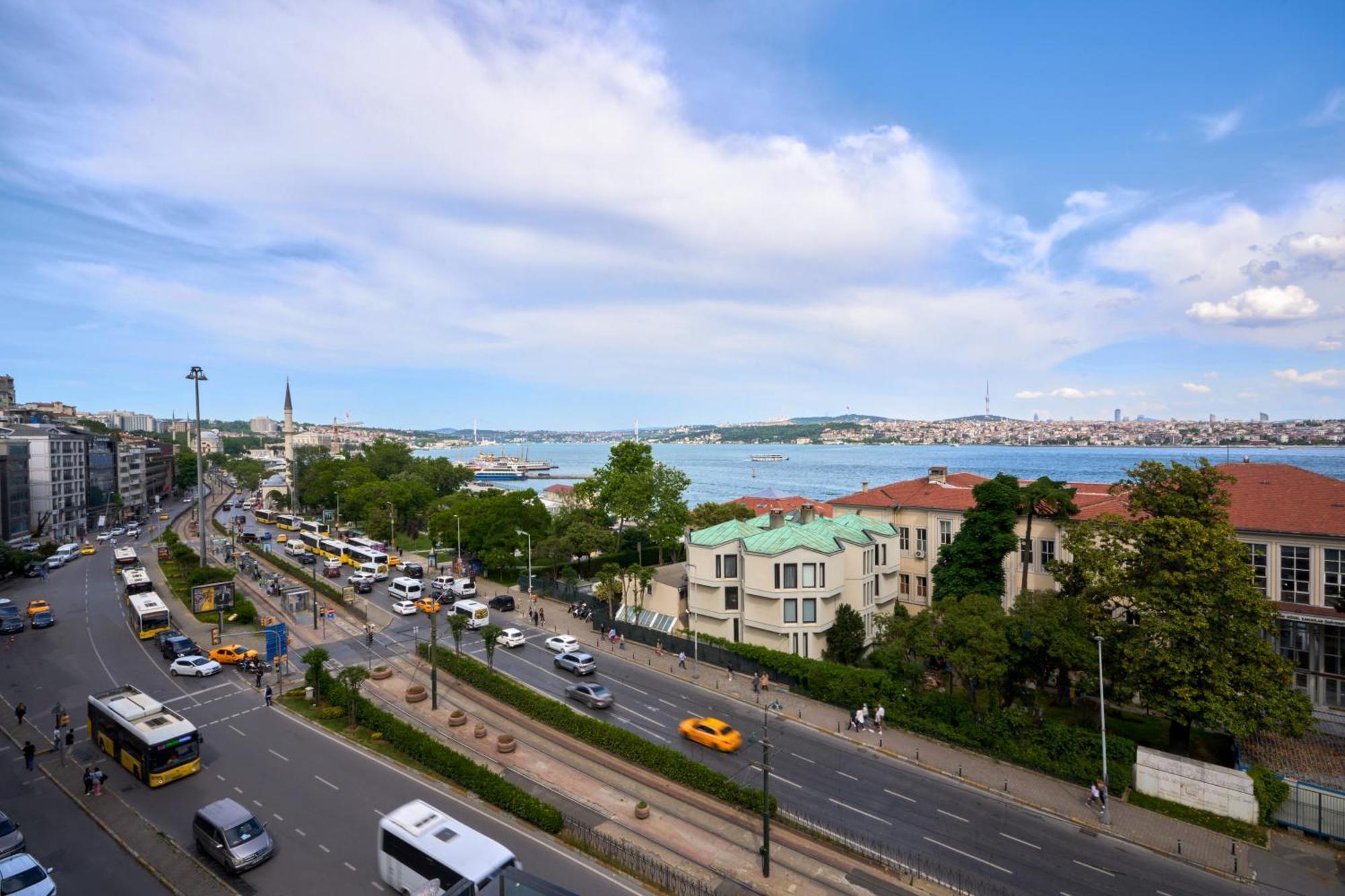 Metropolitan Hotels Bosphorus - Special Category Istanbul Ngoại thất bức ảnh