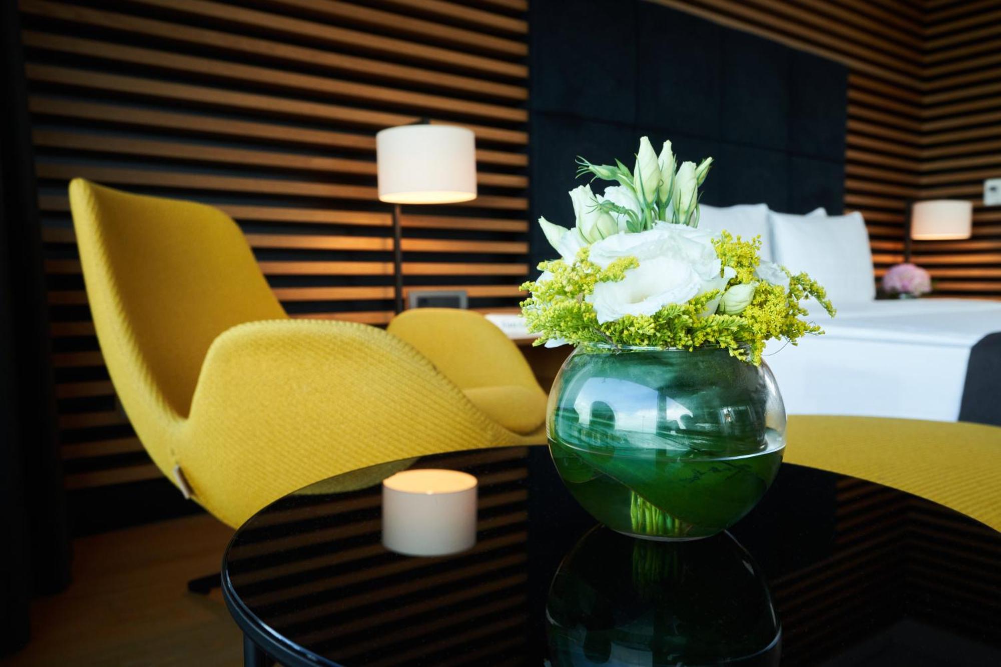 Metropolitan Hotels Bosphorus - Special Category Istanbul Ngoại thất bức ảnh